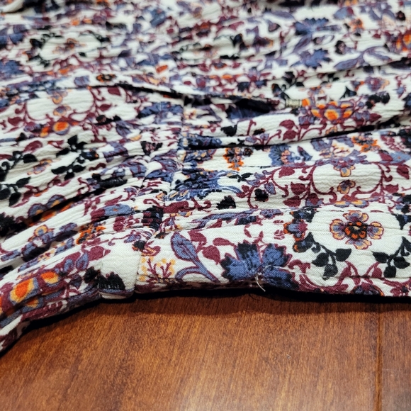 American Eagle Shorts Jumpsuit Keyhole Buttons Size XXS, but Fits Like Small - Picture 11 of 16